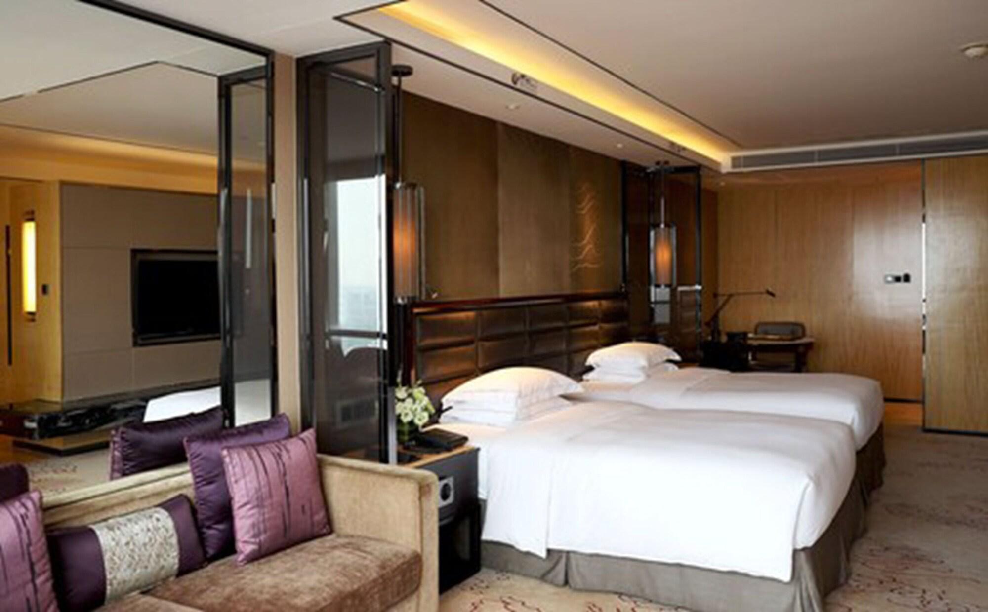 Hilton Zhongshan Downtown Exterior foto
