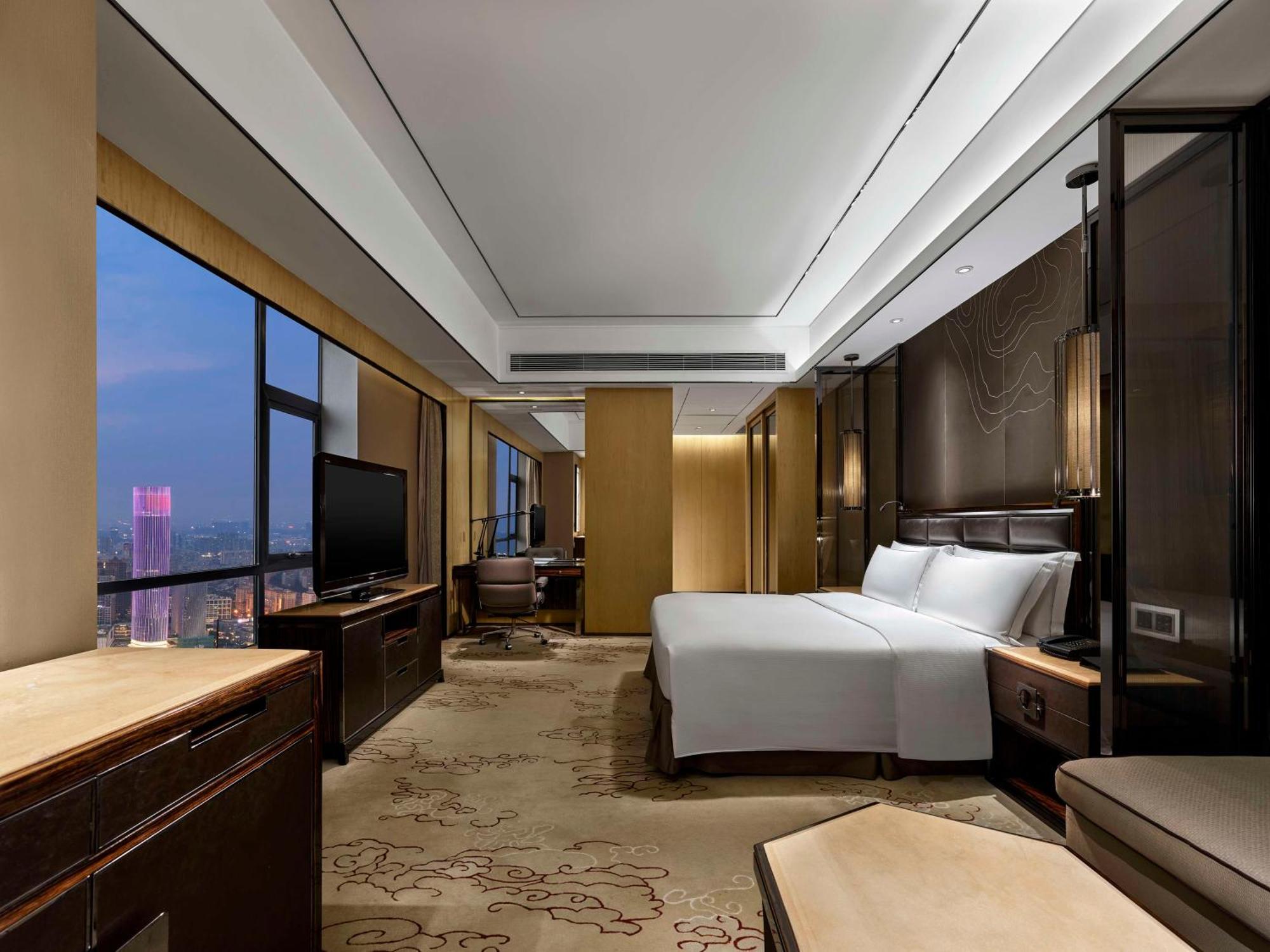 Hilton Zhongshan Downtown Exterior foto